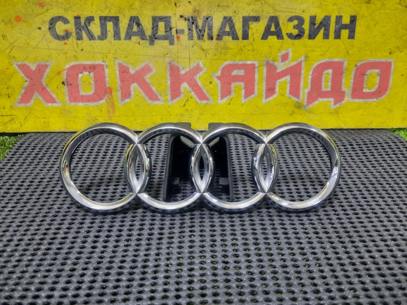 Эмблема Audi A5 8T CNCE 07.2011 задняя