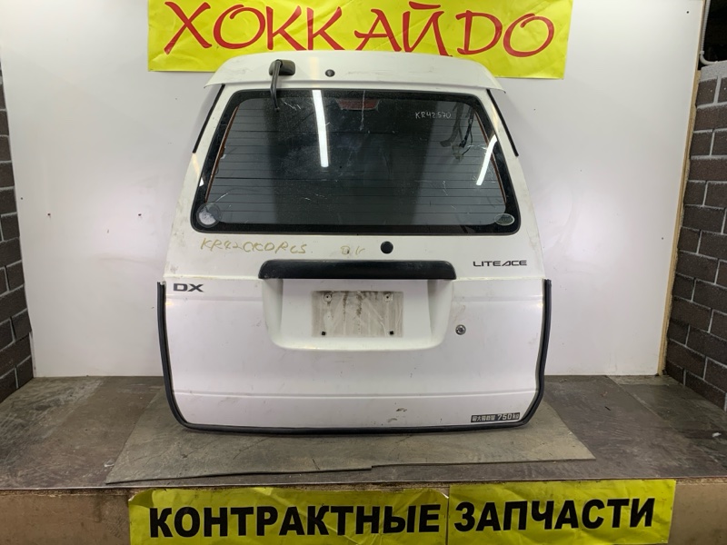 Дверь задняя багажника Toyota Lite Ace KR42V 7K-E 10.1996