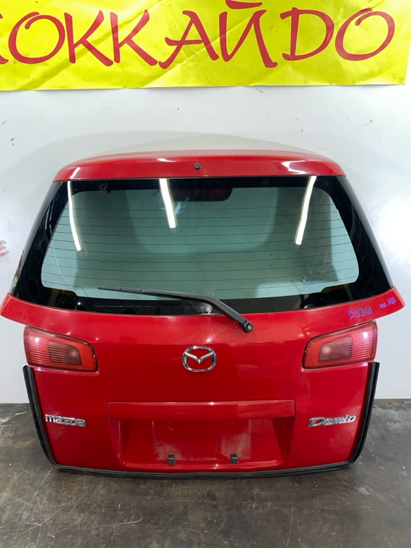 Дверь задняя багажника Mazda Demio DY3W ZJ-VE 08.2002