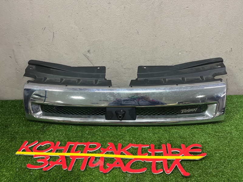 Решетка бампера Mitsubishi Delica:d5 CV5W 4B12 01.2007 передняя