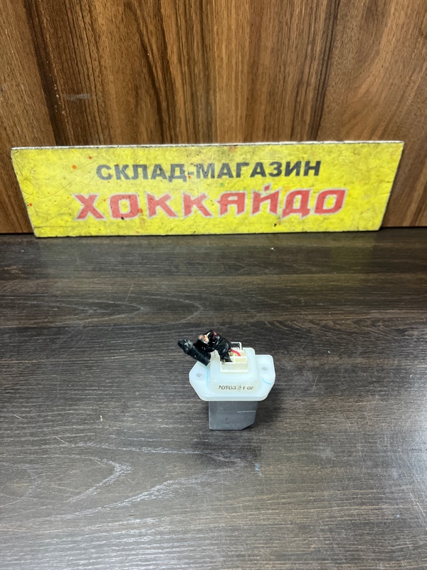 Реостат печки Nissan Primera TP12 QR20DE 01.2001