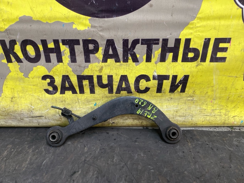 Рычаг подвески Toyota Wish ZNE14G 1ZZ-FE 09.2005 задний правый