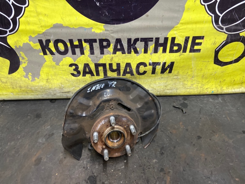 Ступица Toyota Wish ZNE10G 1ZZ-FE 01.2003 передняя правая