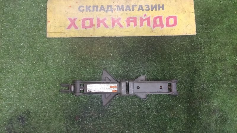 Домкрат Suzuki Aerio RB21S M13A 01.2001