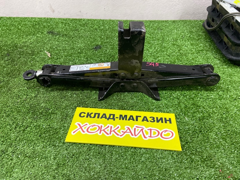 Домкрат Subaru Forester SG5 EJ20 02.2002