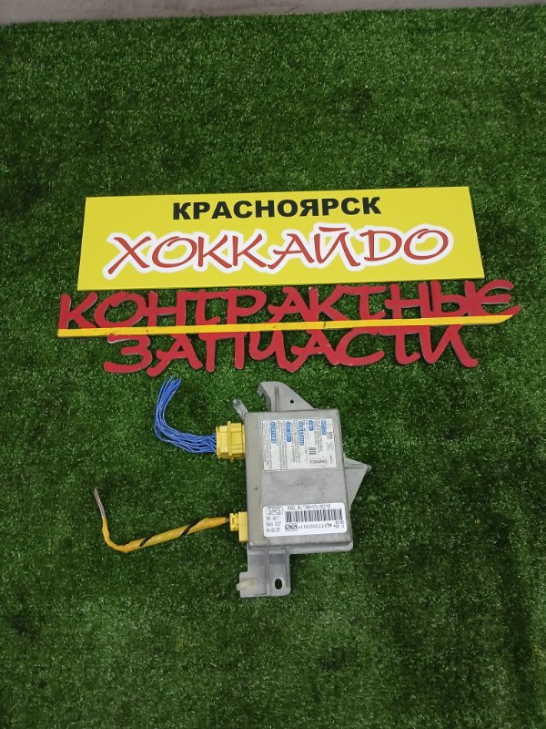 Блок управления airbag Honda Stepwgn RF3 K20A 06.2003