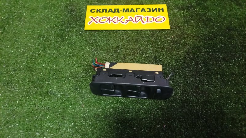 Блок управления стеклоподъемниками Suzuki Wagon R MC22S K6A 12.2000