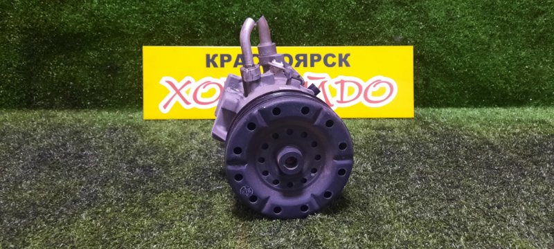 Компрессор кондиционера Toyota Wish ZNE10G 1ZZ-FE 09.2005