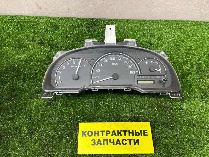 Комбинация приборов Toyota Ipsum ACM21W 2AZ-FE 05.2001