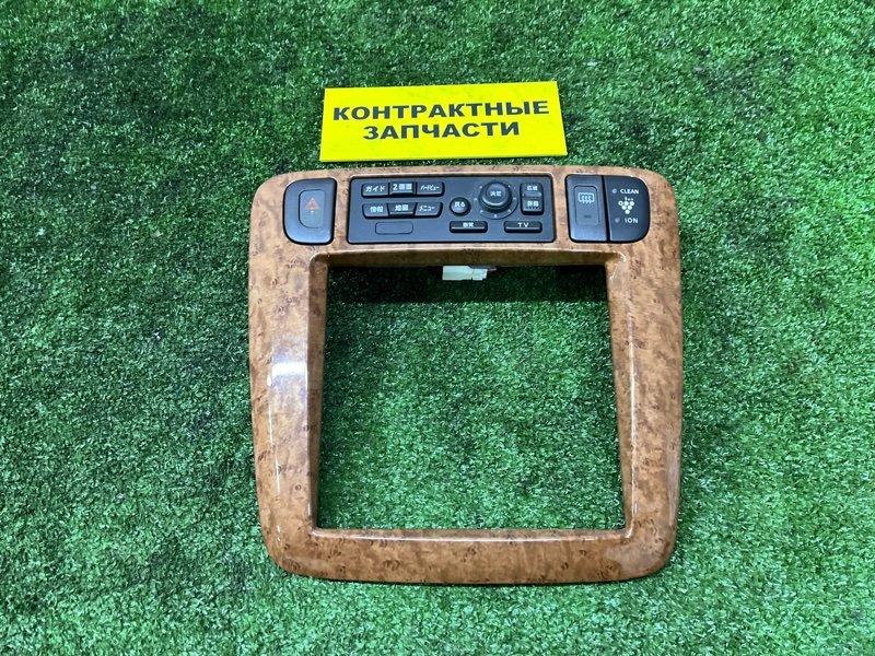 Рамка магнитофона Nissan Liberty RM12 QR20DE 05.2001