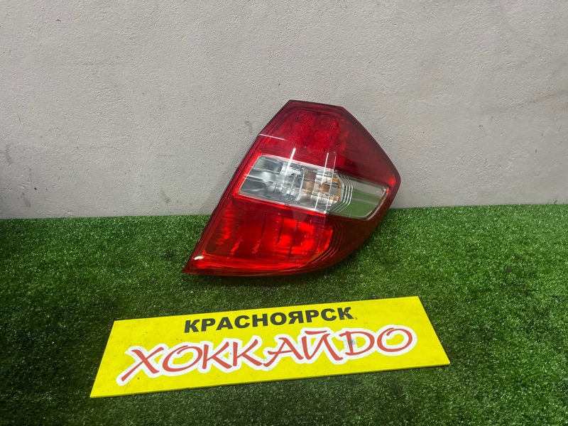 Фонарь стоп-сигнала Honda Fit GE6 L13A 10.2010 задний правый