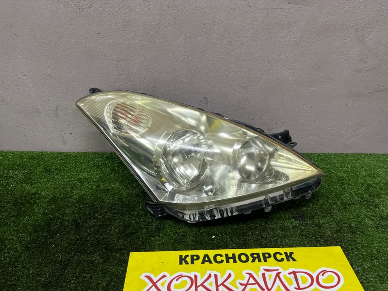 Фара Toyota Wish ZNE10G 1ZZ-FE 01.2003 передняя правая