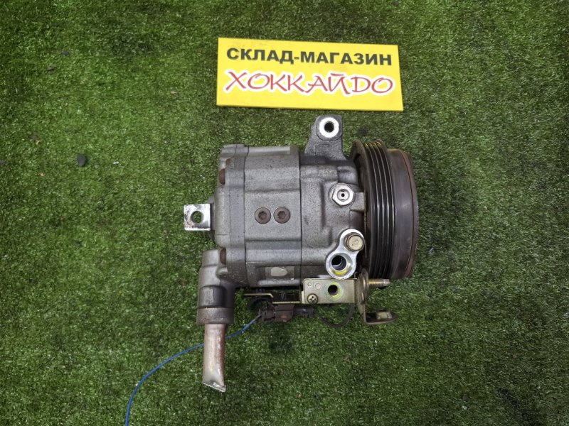 Компрессор кондиционера Subaru Forester SG5 EJ202 02.2002