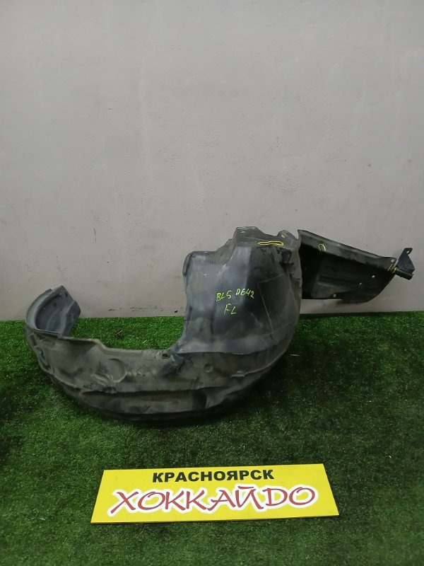 Подкрылок Subaru Legacy BL5 EJ20X 06.2003 передний правый