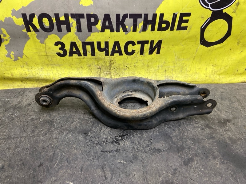 Рычаг подвески нижний Honda Stepwgn RF3 K20A 04.2001 задний правый