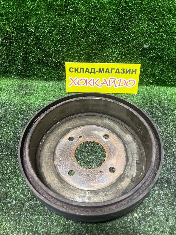 Барабан тормозной Nissan Expert VW11 QG18DE 08.2002 задний