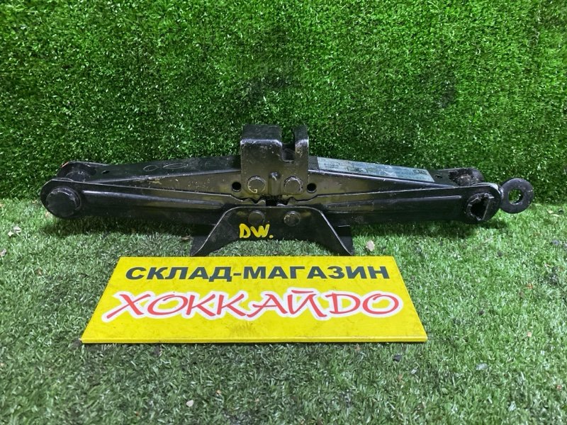 Домкрат Mazda Demio DW3W B3ME 08.1996