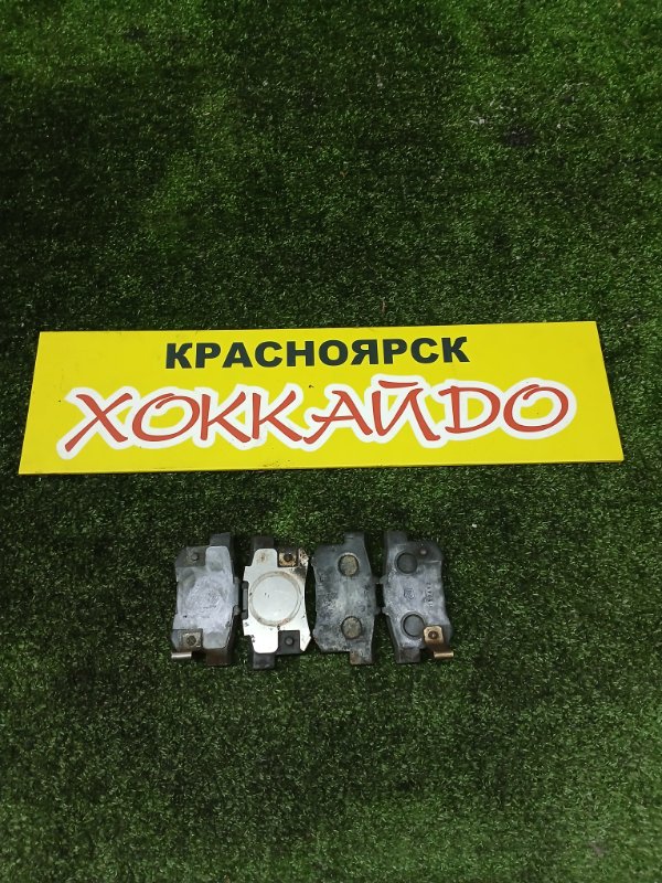 Колодки тормозные Honda Stepwgn RF3 K20A 06.2003 задние