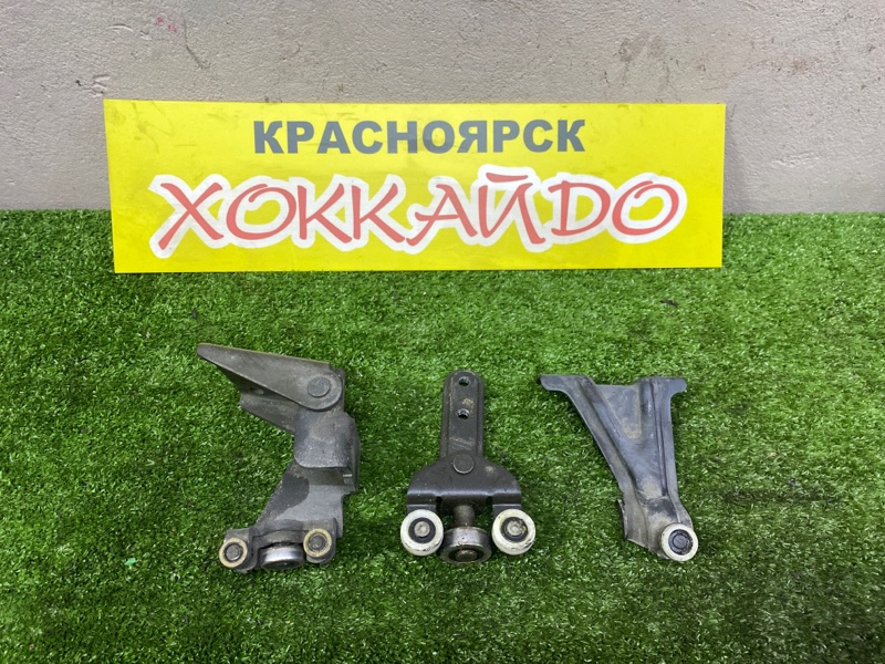 Ролик двери Honda Stepwgn RF3 K20A 04.2001