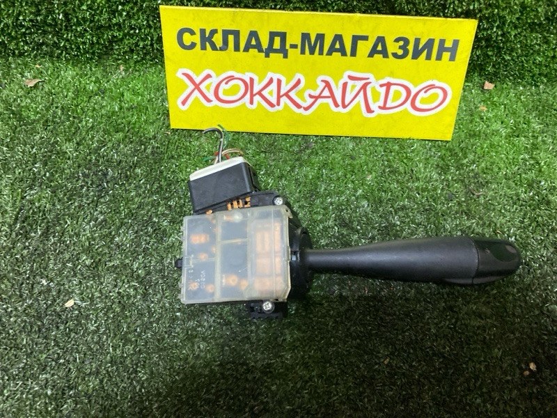 Переключатель фар Toyota Wish ZNE10G 1ZZ-FE 01.2003