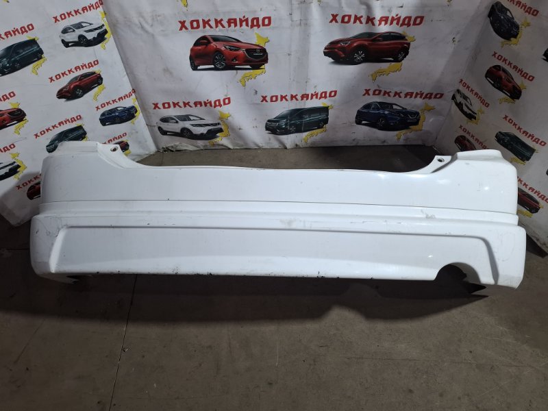 Бампер Toyota Wish ZNE10G 1ZZ-FE 01.2003 задний