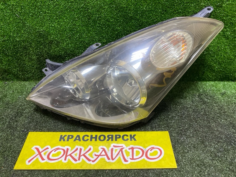 Фара Toyota Wish ZNE10G 1ZZ-FE 01.2003 передняя левая