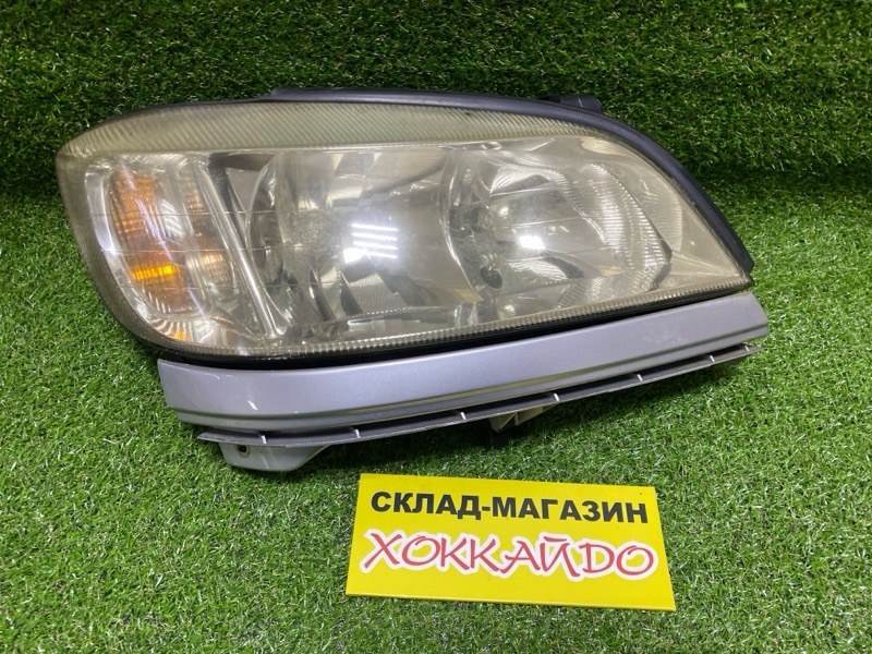 Фара Subaru Traviq XM220 Z22SE 08.2001 передняя правая