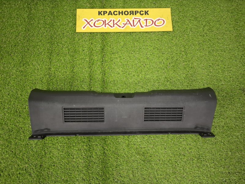 Накладка багажника Honda Fit GD1 L13A 06.2001 задняя