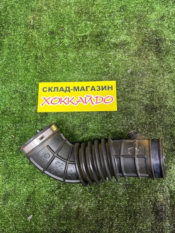 Патрубок воздушного фильтра Honda Stepwgn RG1 K20A 05.2005