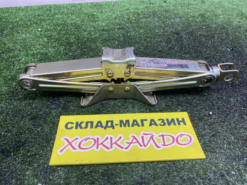 Домкрат Honda Fit GD1 L13A 06.2001