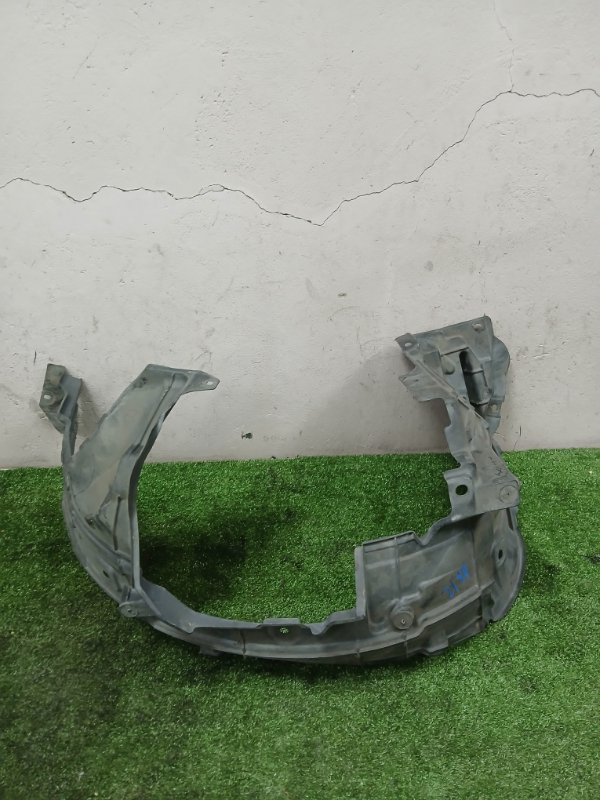 Подкрылок Nissan March AK12 CR12DE 02.2002 передний правый