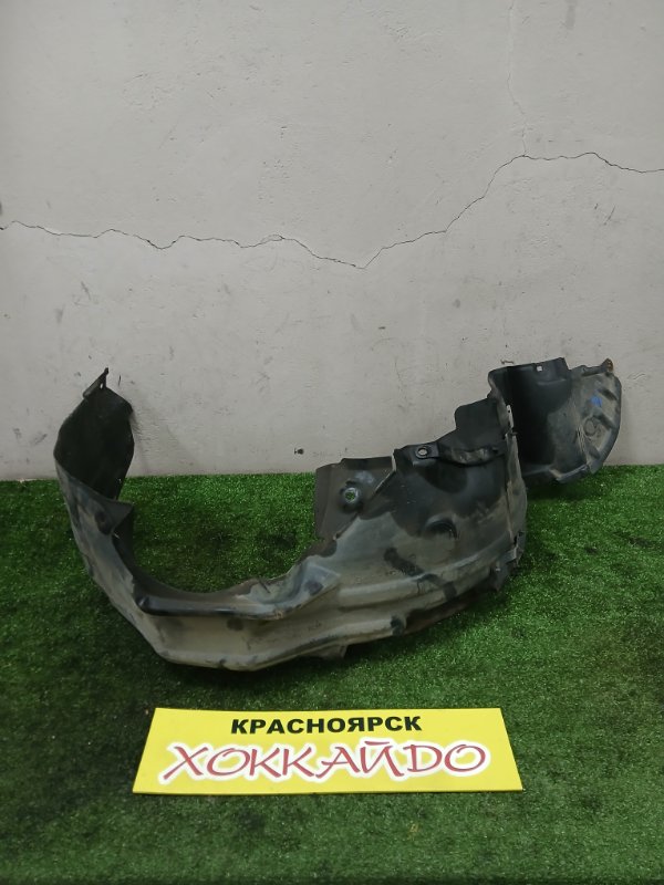 Подкрылок Toyota Ipsum ACM21W 2AZ-FE 05.2001 передний правый