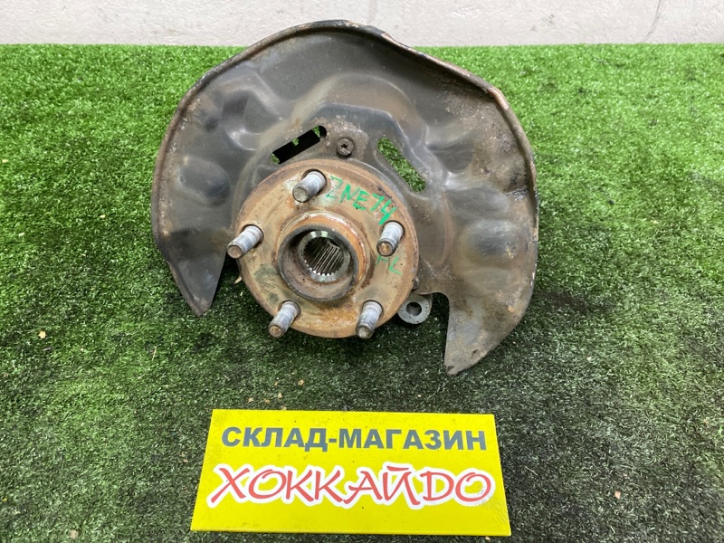 Ступица Toyota Wish ZNE14G 1ZZ-FE 01.2003 передняя левая