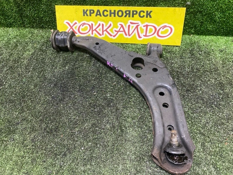 Рычаг подвески нижний Honda Stepwgn RF3 K20A 04.2001 передний правый