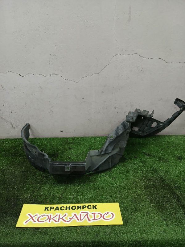 Подкрылок Honda Stepwgn RF7 K24A 06.2003 передний правый