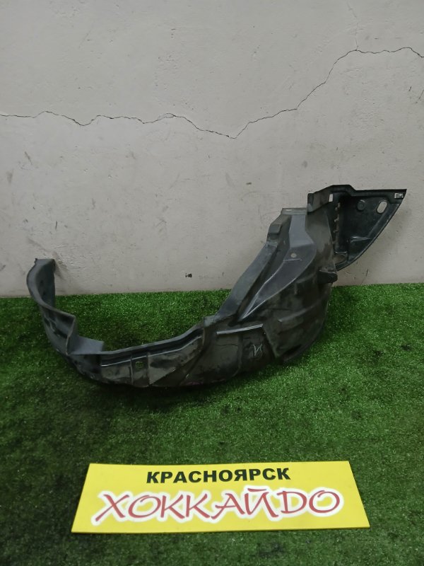 Подкрылок Honda Fit GD1 L13A 06.2001 передний правый