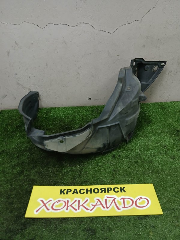 Подкрылок Honda Fit GD1 L13A 06.2001 передний правый