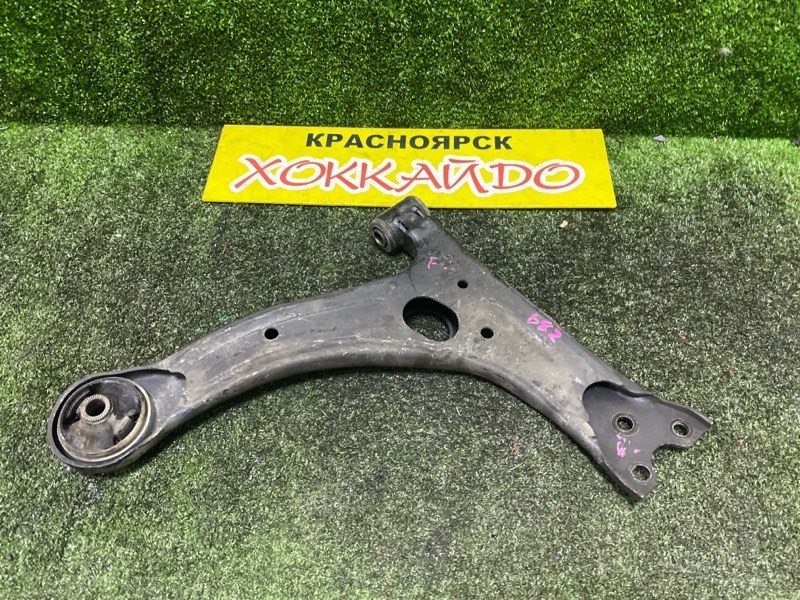 Рычаг подвески нижний Toyota Wish ZNE10G 1ZZ-FE 01.2003 передний левый