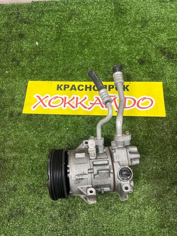 Компрессор кондиционера Toyota Wish ZNE10G 1ZZ-FE 01.2003