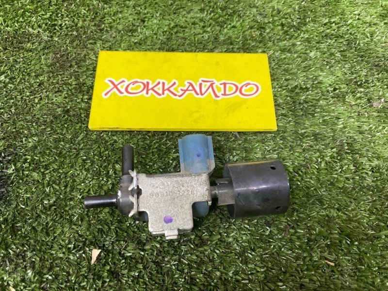 Вакуумный клапан впускного коллектора Toyota Voxy ZRR70W 3ZR-FAE 06.2007
