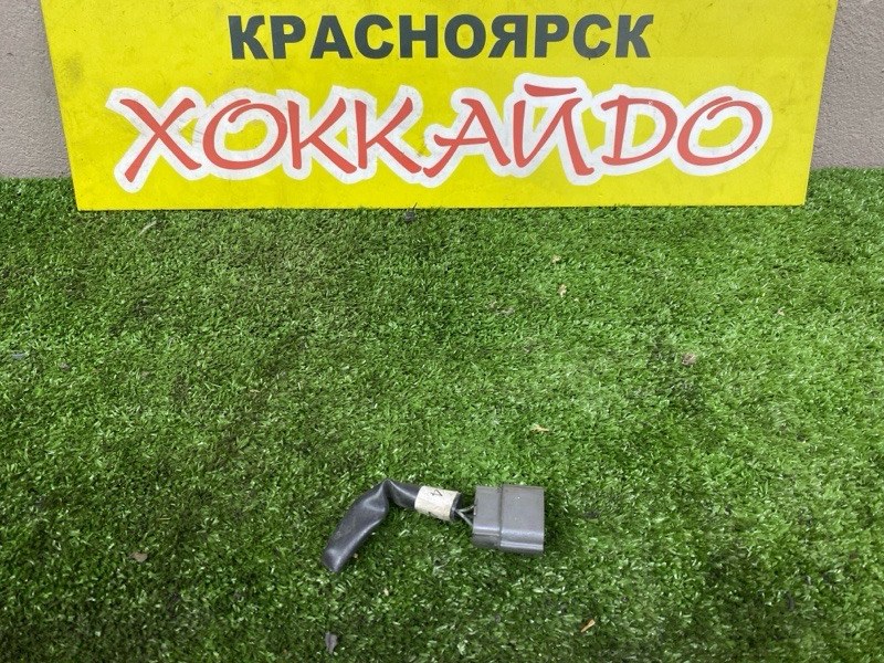 Разъем Nissan Bluebird QU14 QG18DE 09.1998