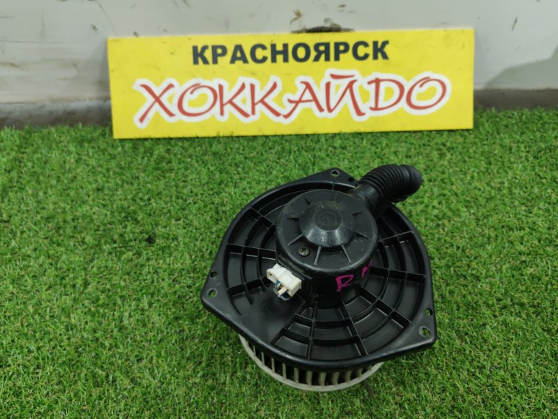 Вентилятор печки Nissan R'nessa PNN30 KA24DE 10.1997