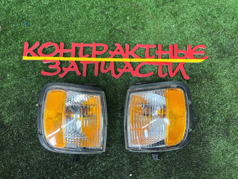 Габарит Isuzu Rodeo UES25FW 6VD1 2000 передний правый (б/у)
