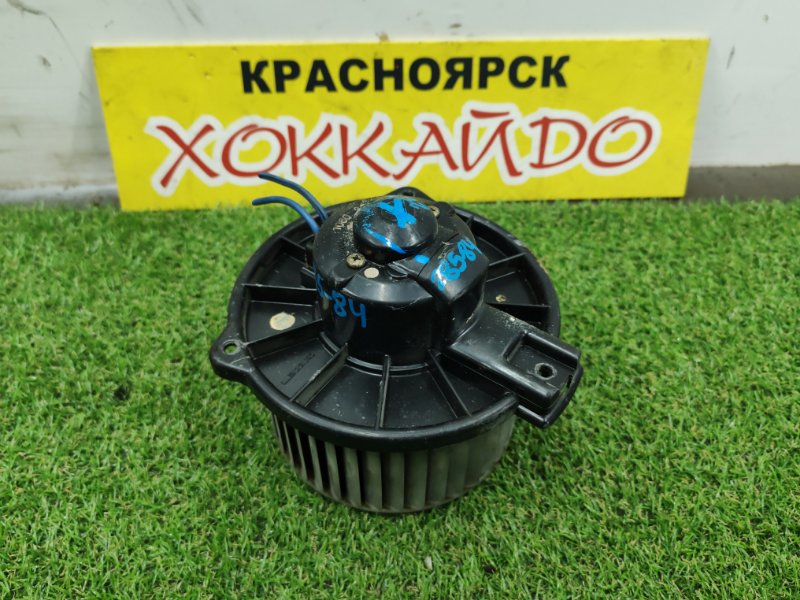 Вентилятор печки Toyota Ist NCP61 1NZ-FE 05.2002