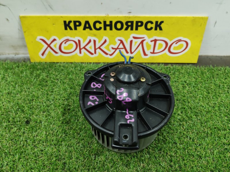 Вентилятор печки Toyota Vitz NCP10 2NZ-FE 12.2001