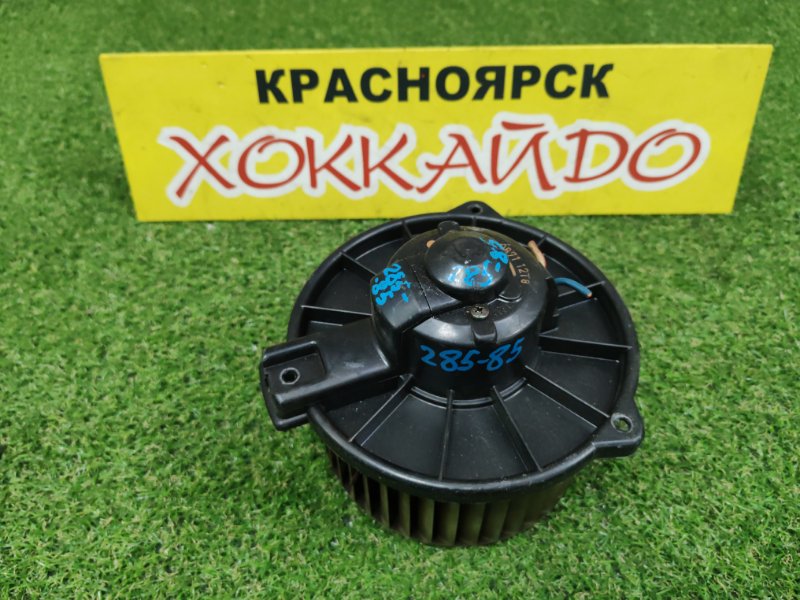 Вентилятор печки Toyota Corolla NZE121 1NZ-FE 04.2004