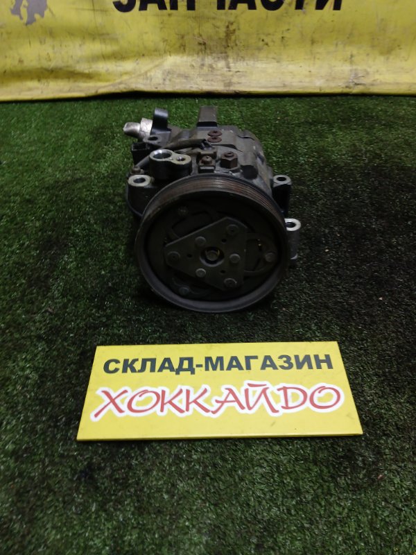 Компрессор кондиционера Nissan Cube Z10 CG13DE 02.1998 (б/у)