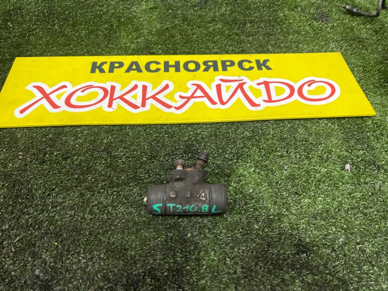 Рабочий тормозной цилиндр Toyota Corona Premio ST210 3S-FSE 12.1997 задний левый