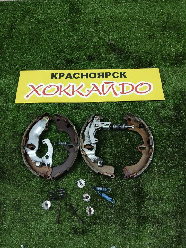 Колодки тормозные Toyota Caldina AT211G 7A-FE 09.1997 задние