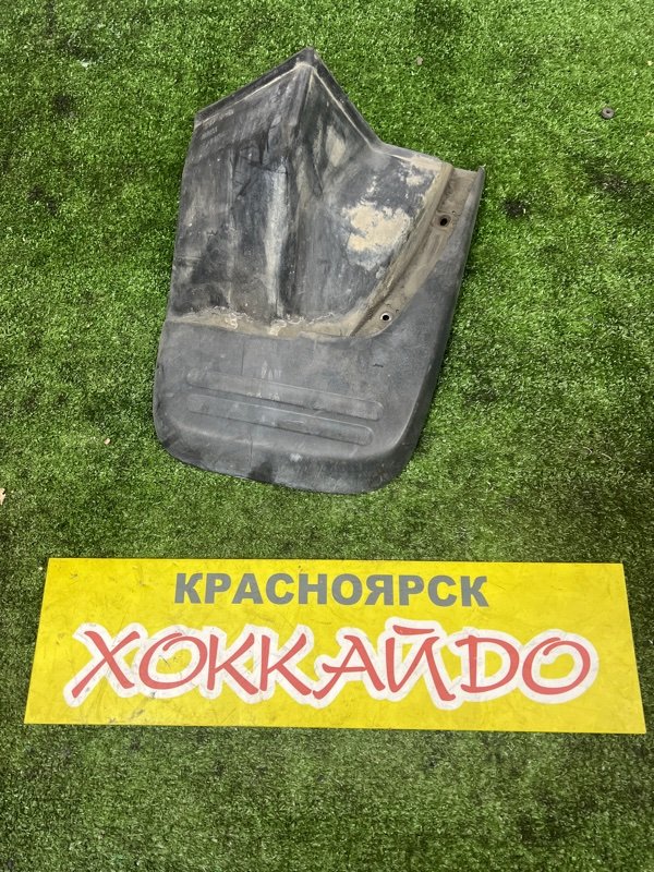 Брызговики Honda Stepwgn RF1 B20B 05.1999 задние правые (б/у)